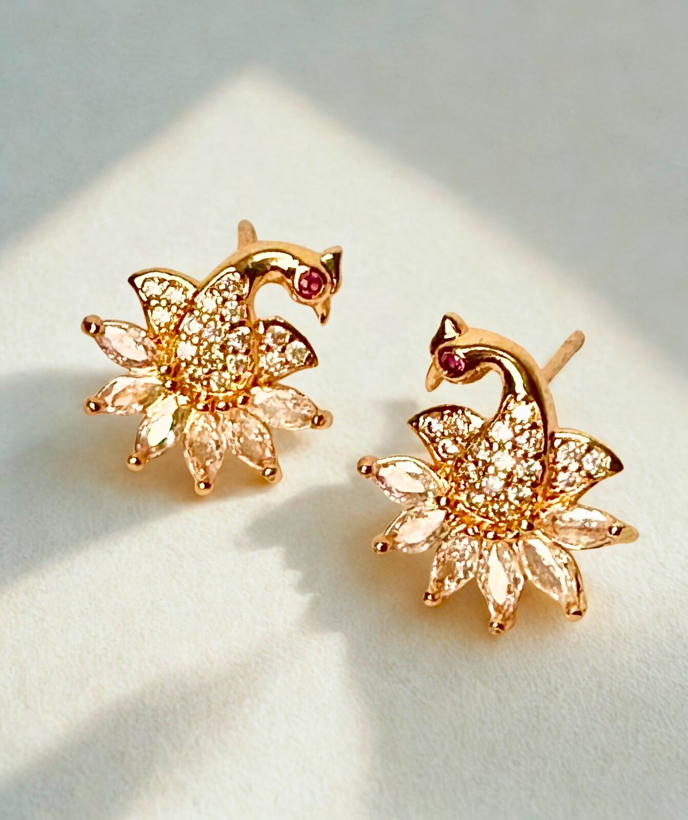 Oh My Gold! 9.5K Gold-Plated Zircons