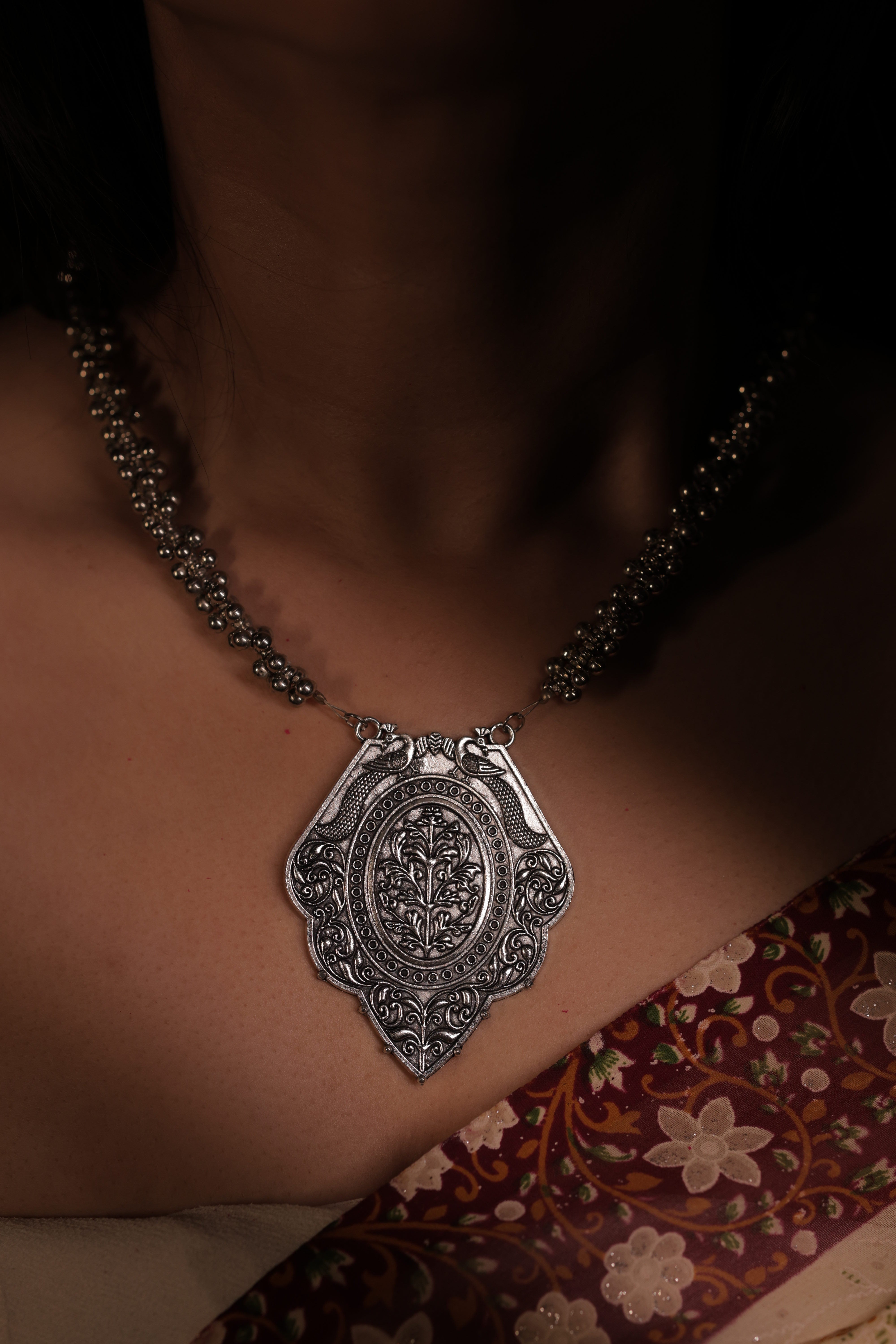 Noor-e-simin Necklace